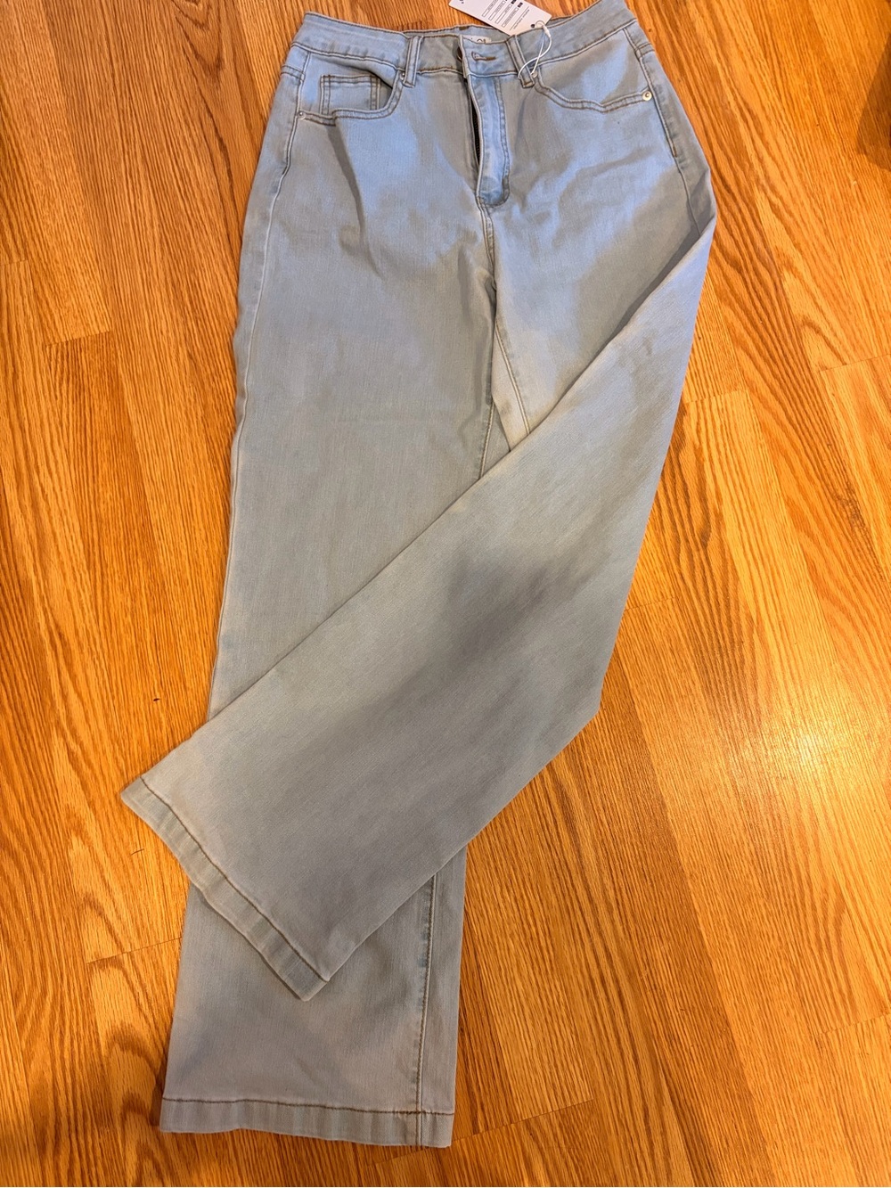 High-Rise Women’s Jeans in Light Blue